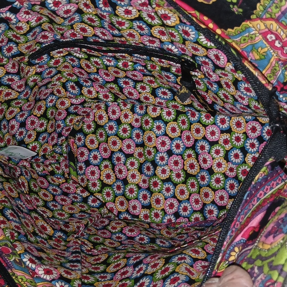 Vera Bradley - Picture 6 of 6